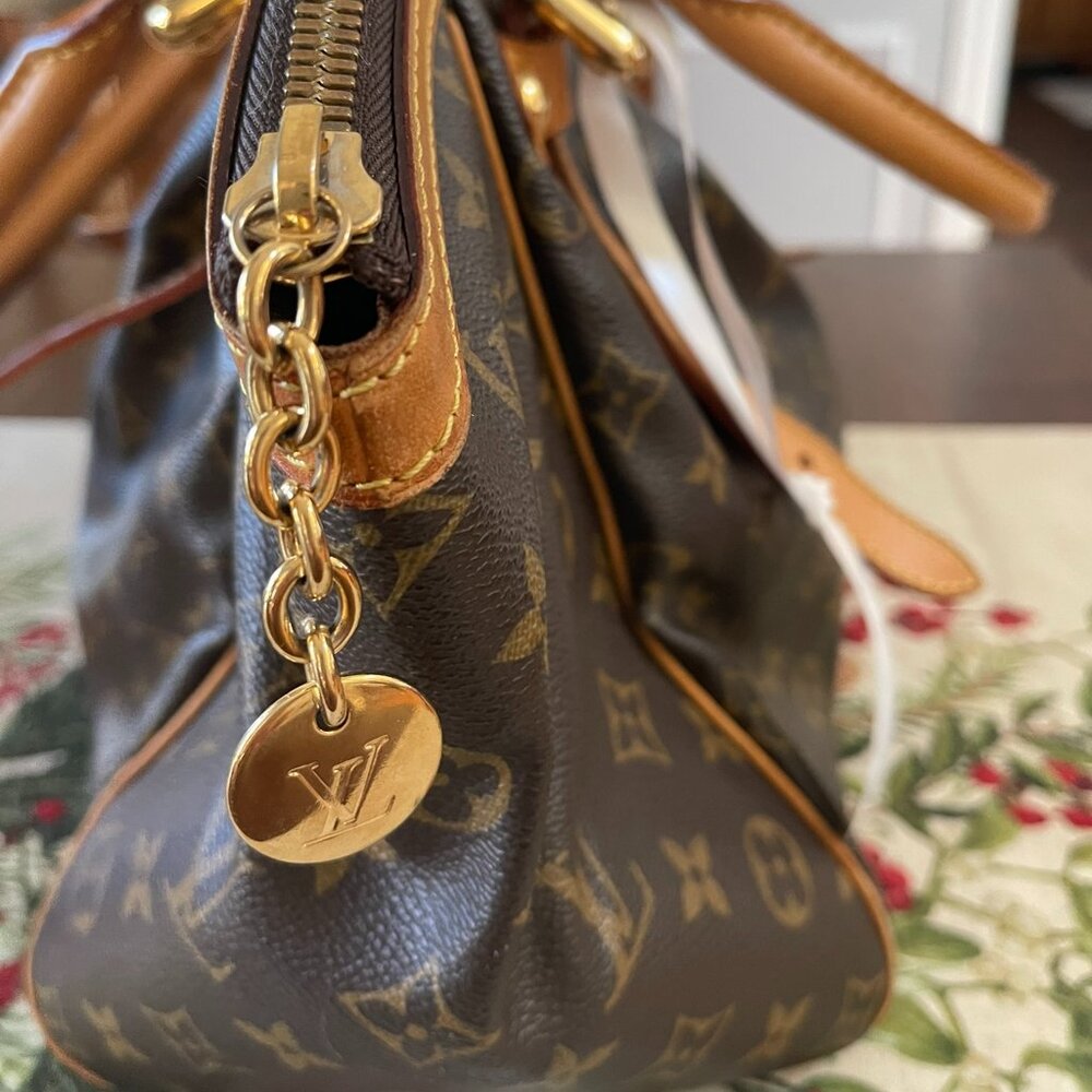 LOUIS VUITTON TIVOLI GM MONOGRAM HANDBAG - Picture 3 of 14